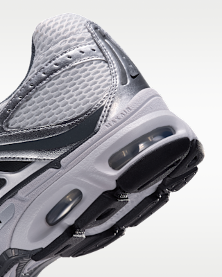 Nike Air Max Moto 2K Men's Shoes. Nike.com